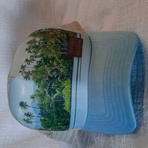 Big truck hat with palm trees.